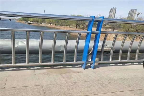 大慶不銹鋼防撞護欄